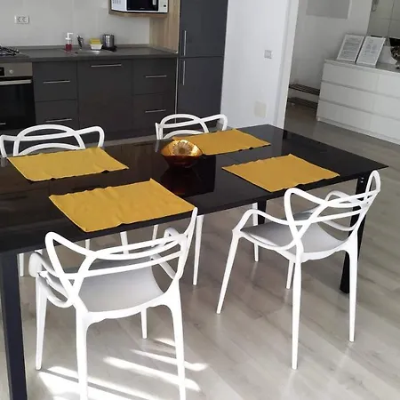 Panorama By Pipera Apts. * Bucureşti